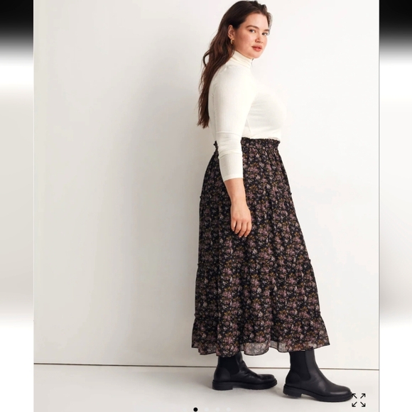 Madewell Georgette Crinkle Black Maxi Skirt Size 2X Blurred Blooms Plus - Picture 2 of 8